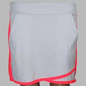 Tail Women's White & Orange Skorts Size XS (C2071)